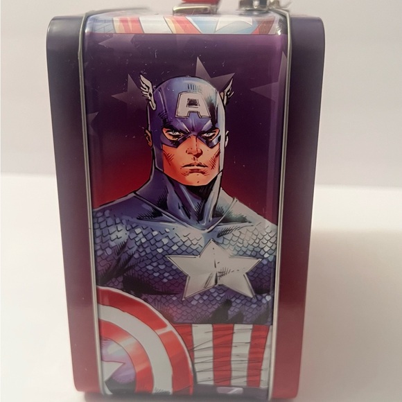 Captain America Metal Lunch Box w Matching Thermos Marvel Superhero - Picture 6 of 11